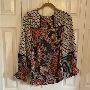 Pink Coconut Boutique Floral Geometric Women's Top